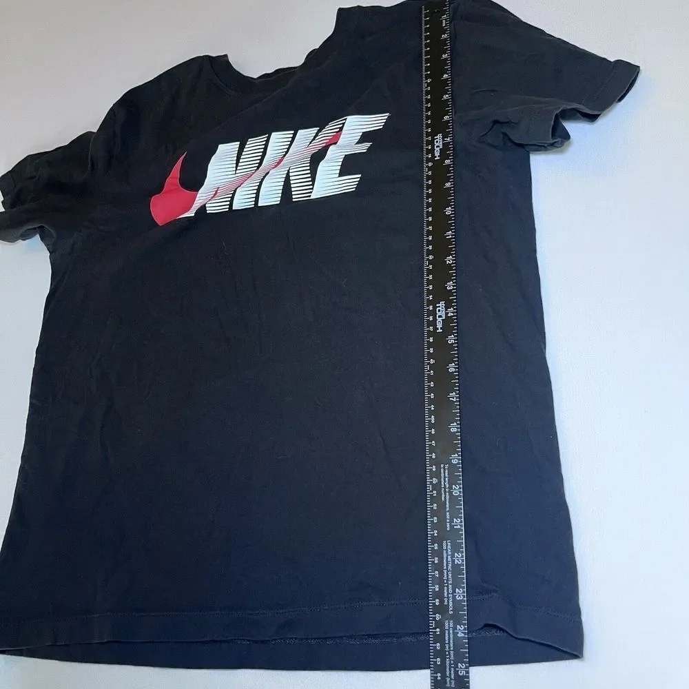 Nike‎ Dri Fit Swoosh Black Red Short Sleeve T Shirt Top Medium Athletic Sporty